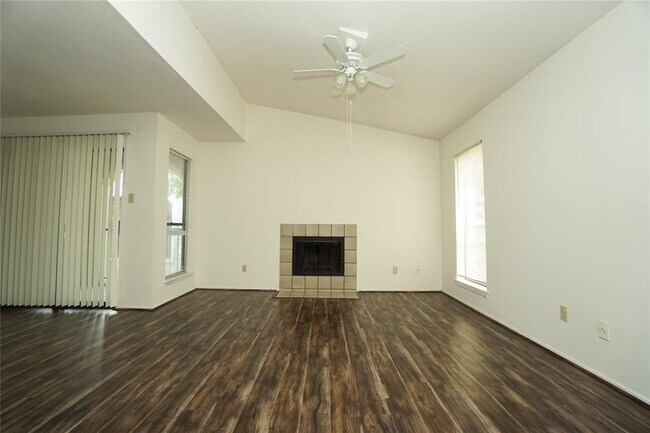 Photo - One bedroom condo, leasing now!