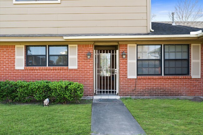 Photo - 1839 Bethlehem St