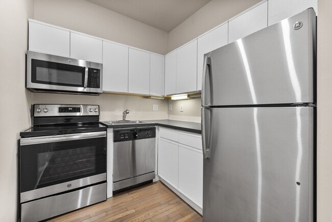 Photo - 70 Fenway Unidad 45