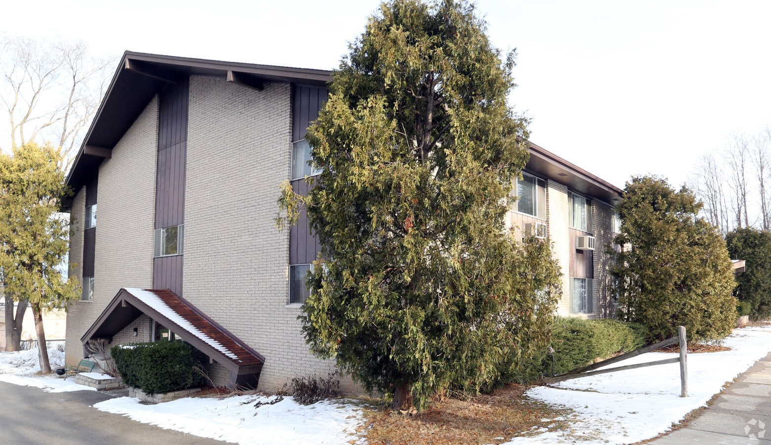 Photo - Valley View Apartments