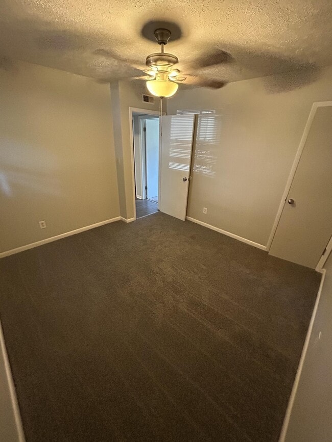 Photo - 3210 Tallywood Dr