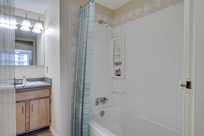 Photo - Regal Tower II