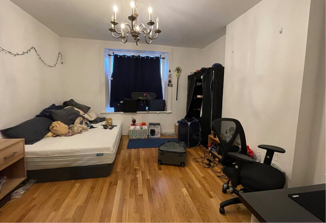 Photo - 682 Parker St Unidad 1