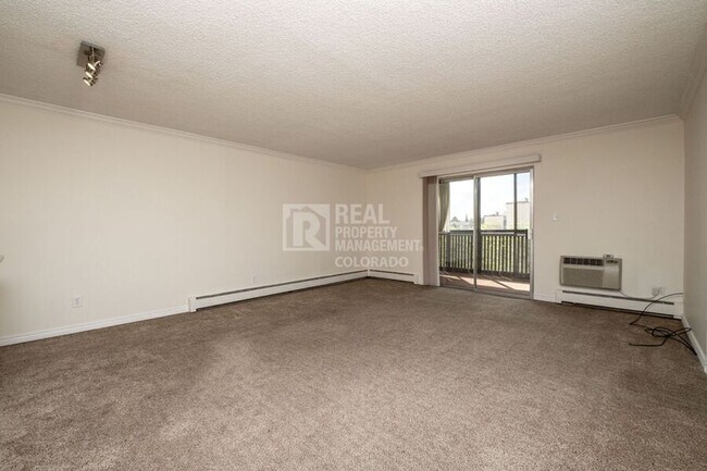 Photo - 3470 S Poplar St Unit 407