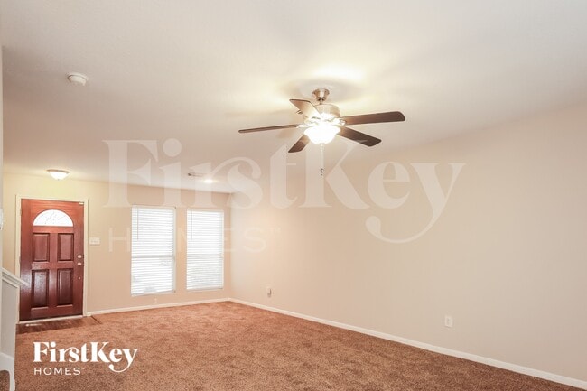 Photo - 7223 Foxcrest Ln
