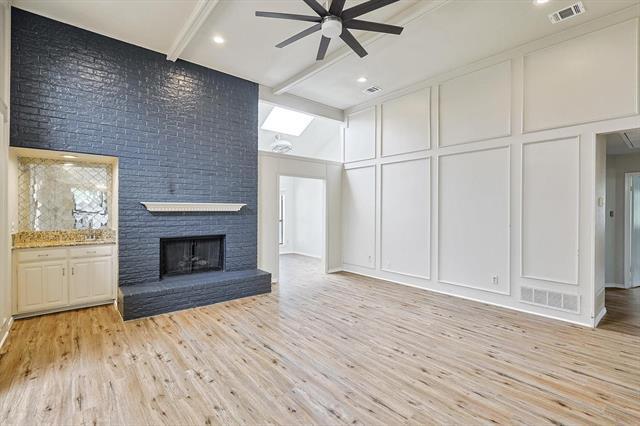 Photo - 653 Raven Ln