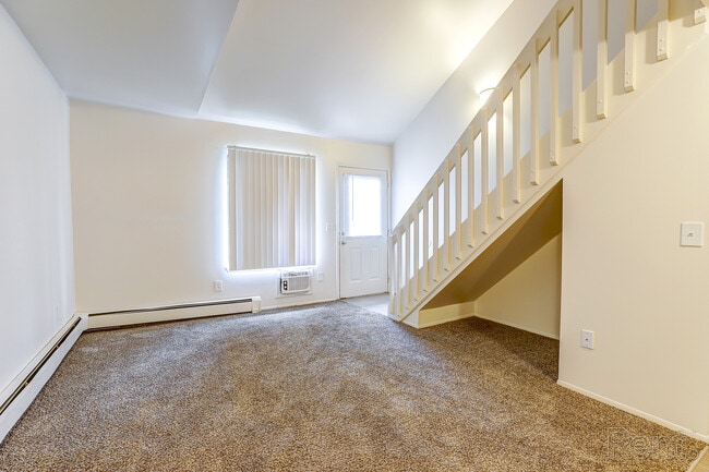 Green Pine Acres Apartments