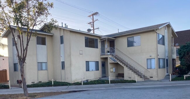 Building Photo - 242 Argonne Ave Unit C