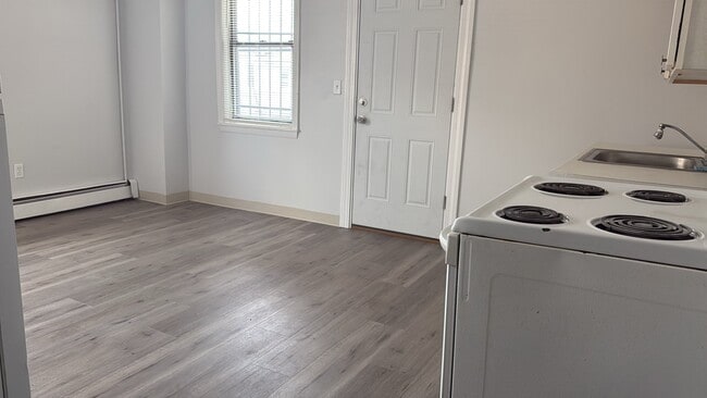 464 Wethersfield Ave Unit 2N