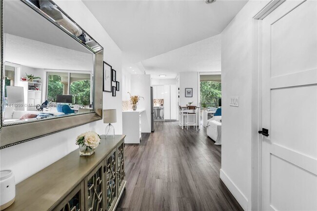 Photo - 1834 Brickell Ave