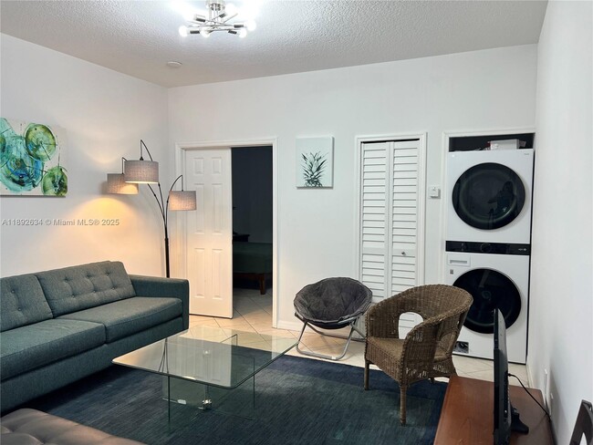 Photo - 2734 Bird Ave Unit 202