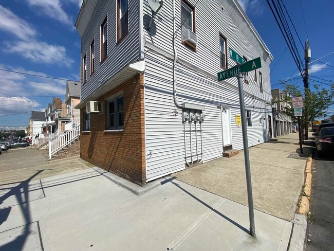 Photo - 468 Avenue A Unit 1