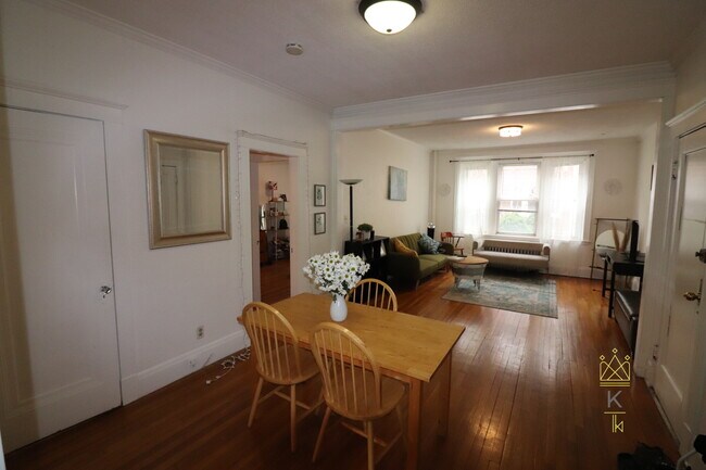 Building Photo - 44 Longwood Ave Rental