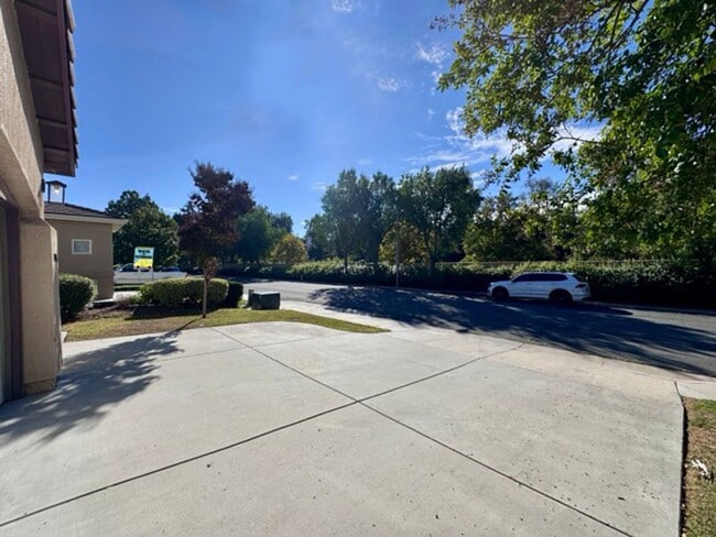 Photo - Beautiful 4 bedroom Temecula home sitting ...