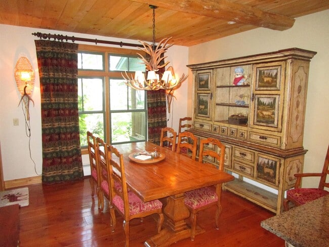 16 Winterberry Hts