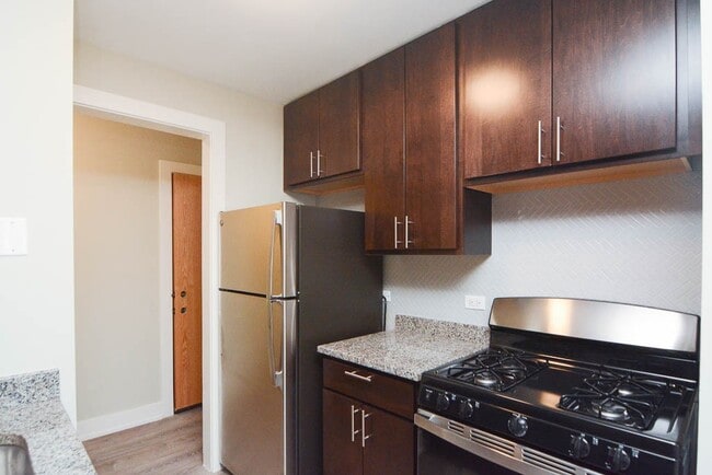 Photo - 447 W Surf St Unit 312