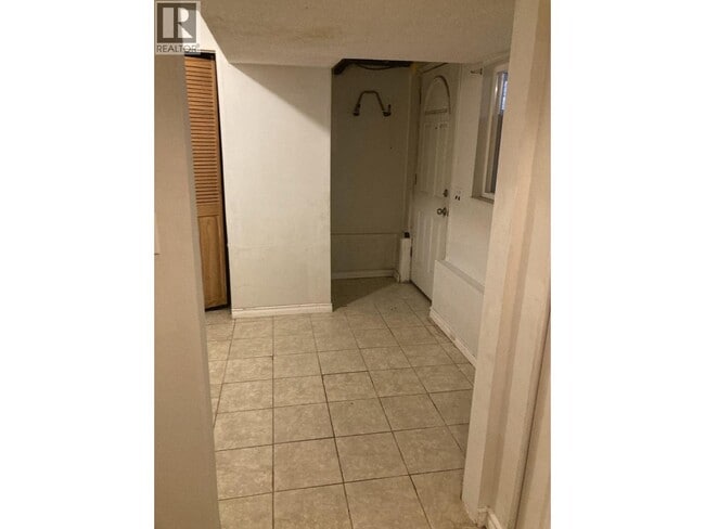 2165 Prairie Ave Unit LOWER