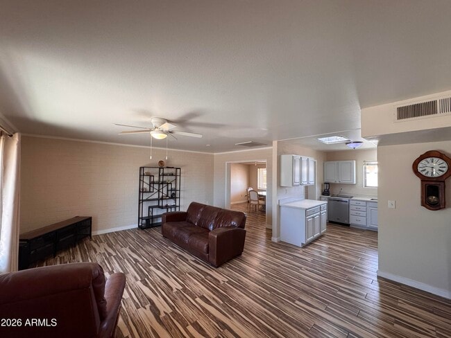 10620 W Snead Dr