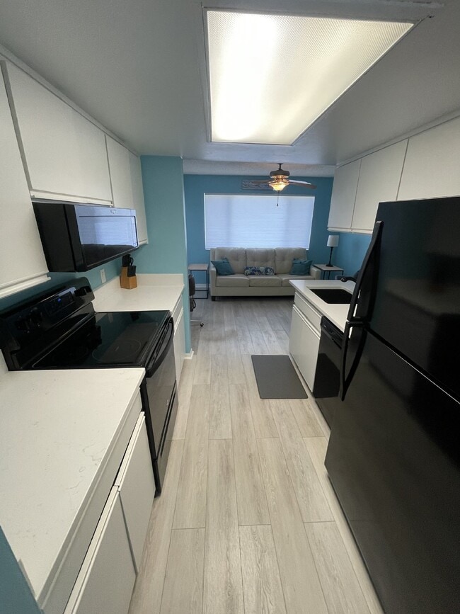 Photo - Villages of Seaport Unit V253
