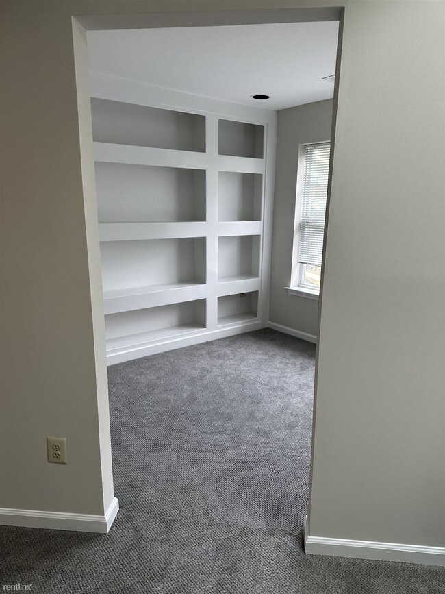 Photo - 2 br, 2 bath Condo - 204 Dresher Woods Dr