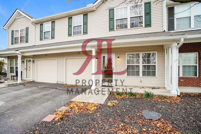 Photo - 106 Portrait Cir