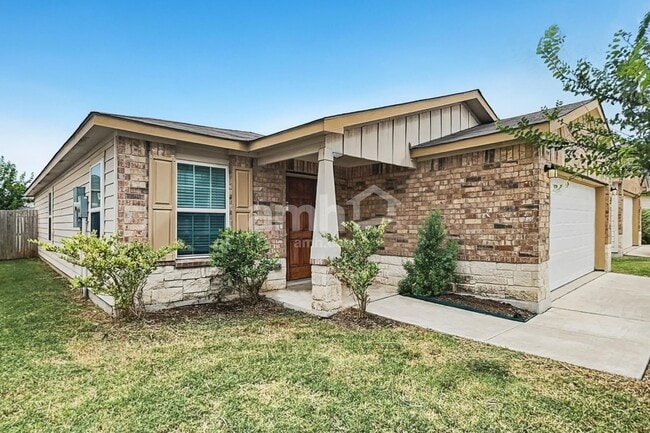Building Photo - 213 Texas Thistle