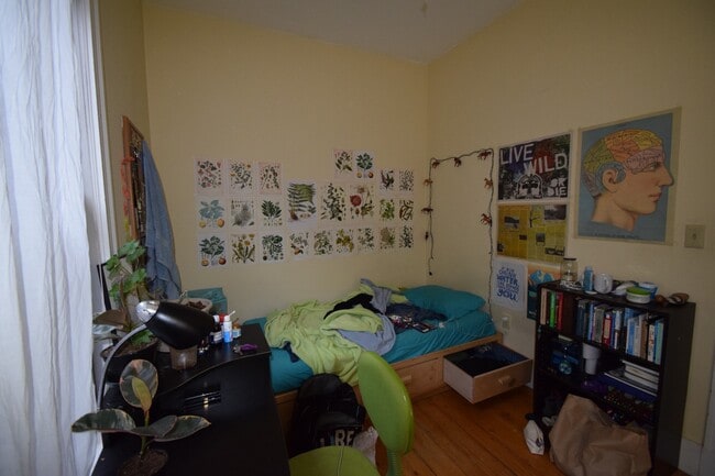 Photo - 36 Cherokee St