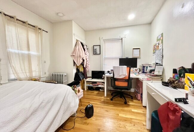 Photo - 14 Logan St Unit 1