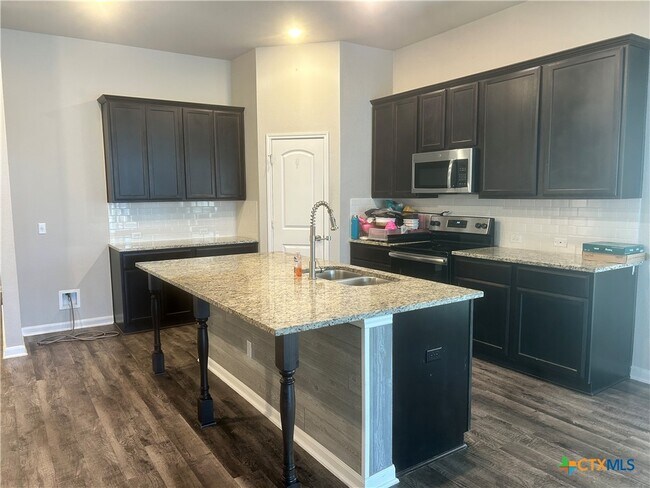 Photo - 1127 Kiskadee Branch Dr