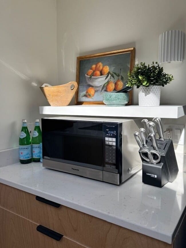 Photo - 148 E Hill Rd