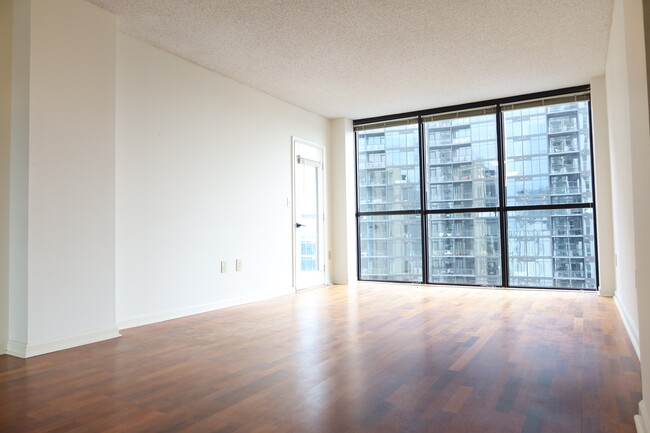 Photo - 1280 W Peachtree St NW Condominio Unidad 1909