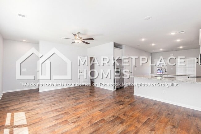Photo - 1912 Schoolhouse Ln