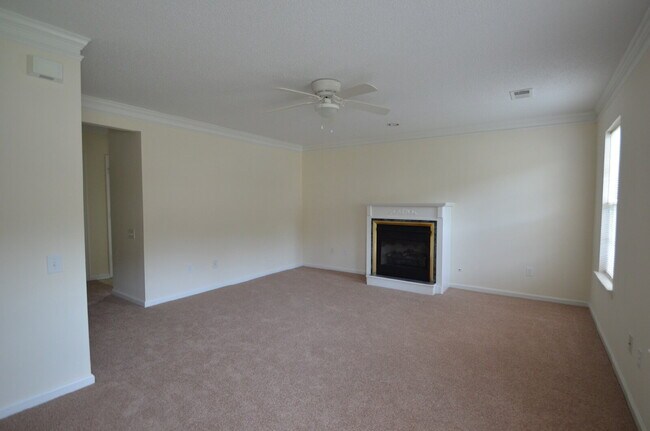 Photo - 4846 Habersham Ln