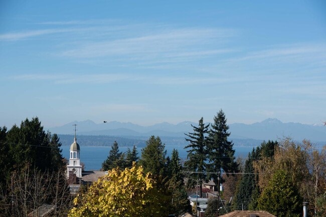Photo - Bauhaus Apartments