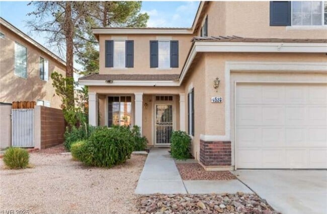 Photo - 4536 Grandspur St