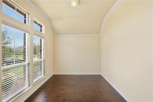 Photo - 15004 Waters Dr