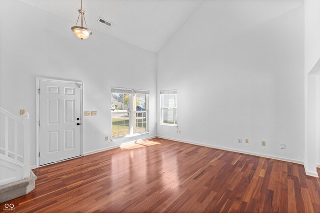 Photo - 5404 Himalayan Dr