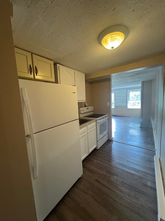 Photo - 321 W Race St Unit D