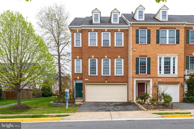 Photo - 12691 Heron Ridge Dr Townhome