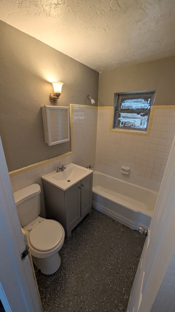 Photo - 2/1 home in sarasota, great location, and ... Unit 1