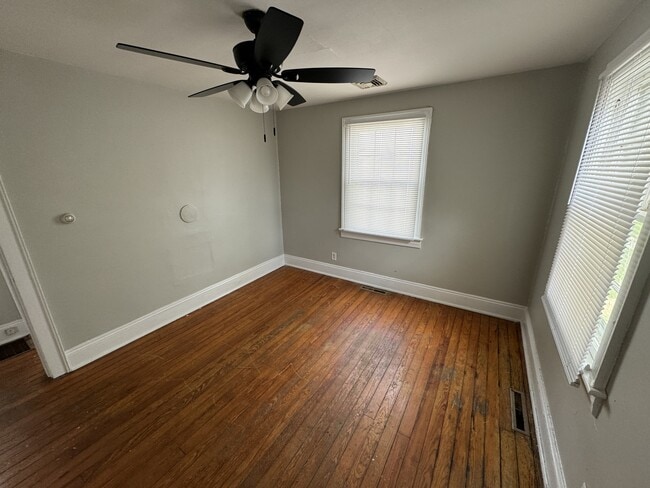 Photo - 709 Jackson St