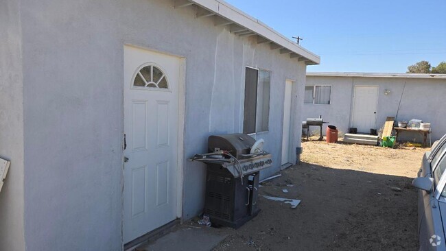 Building Photo - 8714 W Avenue E4 Unit ADU Rental