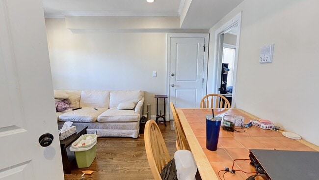 Photo - 2971 Washington St Unit 2