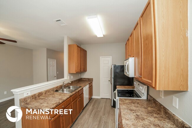 Photo - 7111 Brookview Way