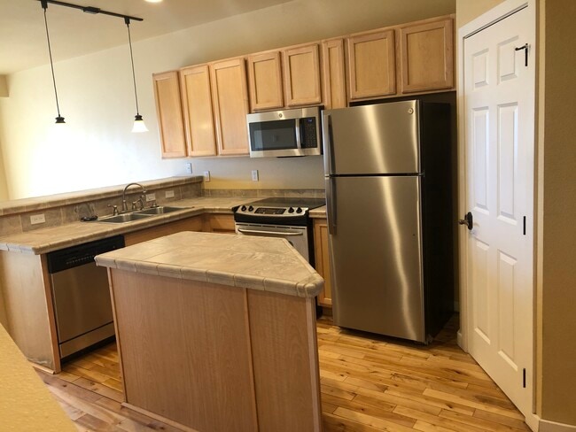 Photo - 2115 Westwood Dr Unit A