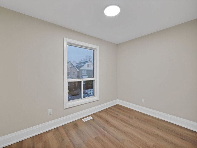 Photo - 51 Stirton St