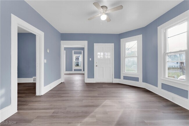 Photo - 2206 Kenneth Ave Unit 1/DN