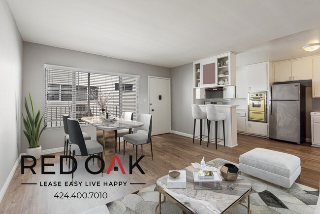 Building Photo - 320 S Sherbourne Dr Rental