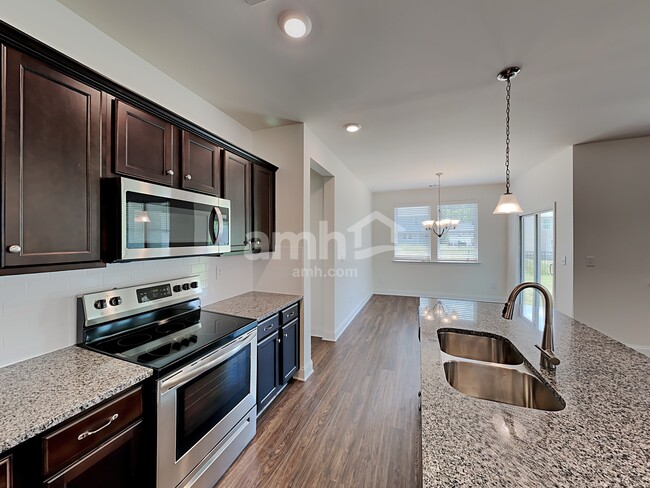 Photo - 421 Tributary Ln