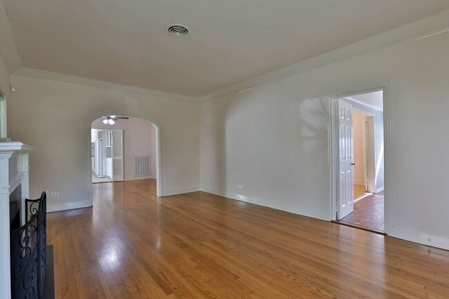 Photo - 3124 Jarrard St